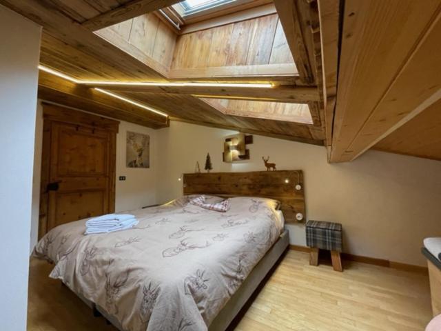 Calore Di Una Casa Di Montagna カンピテッロ・ディ・ファッサ エクステリア 写真
